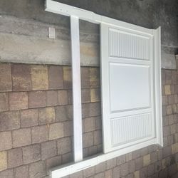 Headboard  With Side Rails And Footboard