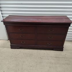 Dresser Free Delivery