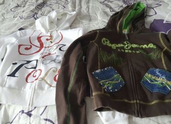 Juniors hoodies