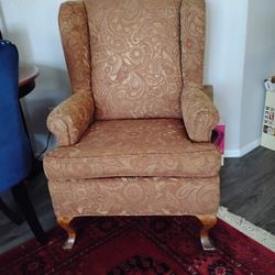 2 Free Chairs
