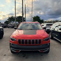 2019 Jeep Cherokee Trailhawk