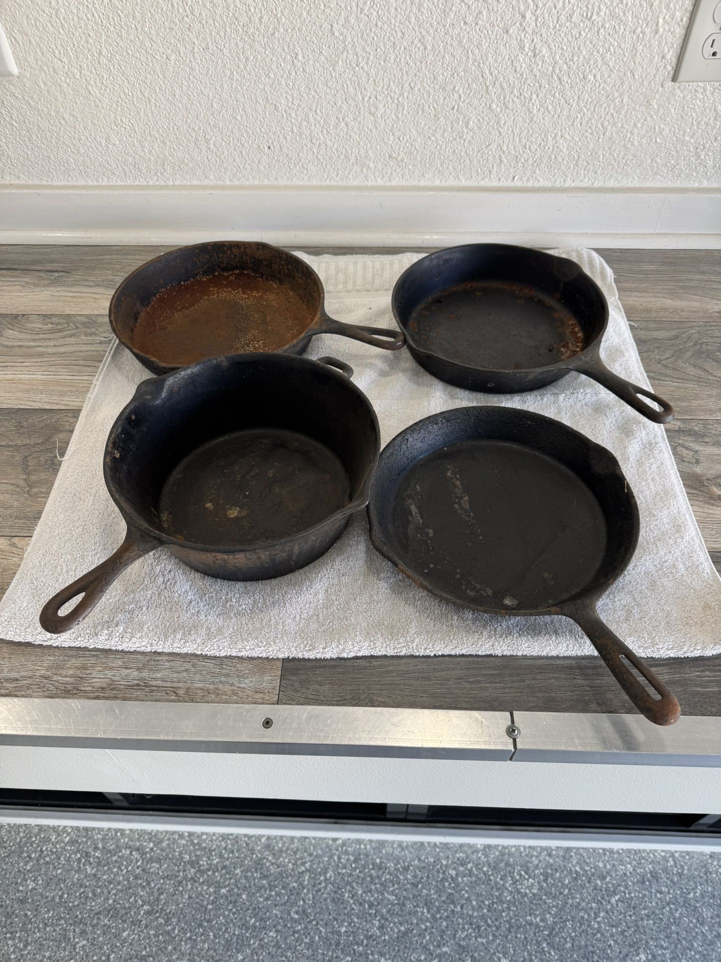 Cast-Iron Skillets