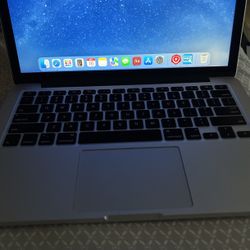 Mac Book Pro 13 Inch 