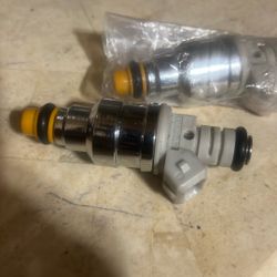 6 Fuel Injectors 