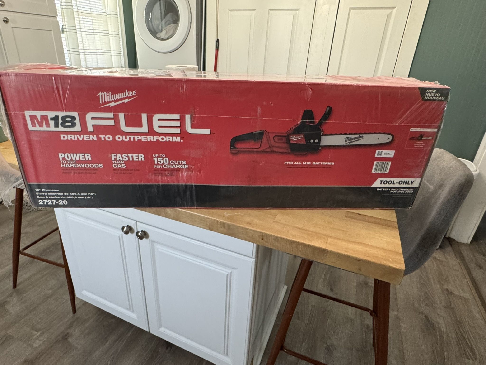 Milwaukee Fuel Chainsaw
