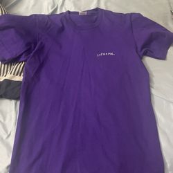 Supreme Tee 