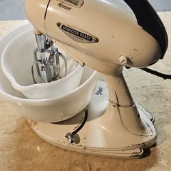 Vintage hamilton beach stand mixer 