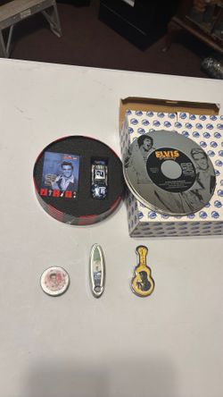 Elvis  Presley tins w racing car set