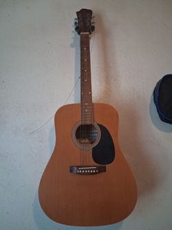 Acoustic Guitar