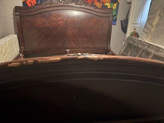 King bed frame