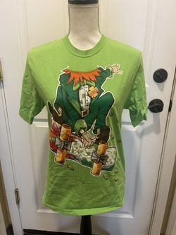 St. Patrick's Day Green T-Shirt Leprechaun On Skateboard Youth Size XXL (18) 