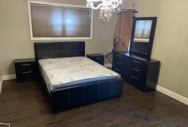 Queen Bedroom Set With Mattress And 2 Nightstand Dresser And Mirror . Free Installation All New Furniture And Free Deliveries 