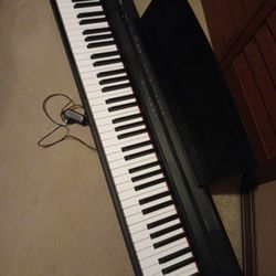 Yamaha Digital Piano Model P-105