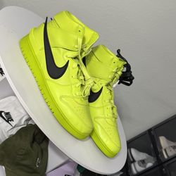 Nike Dunk High AMBUSH Flash Lime 