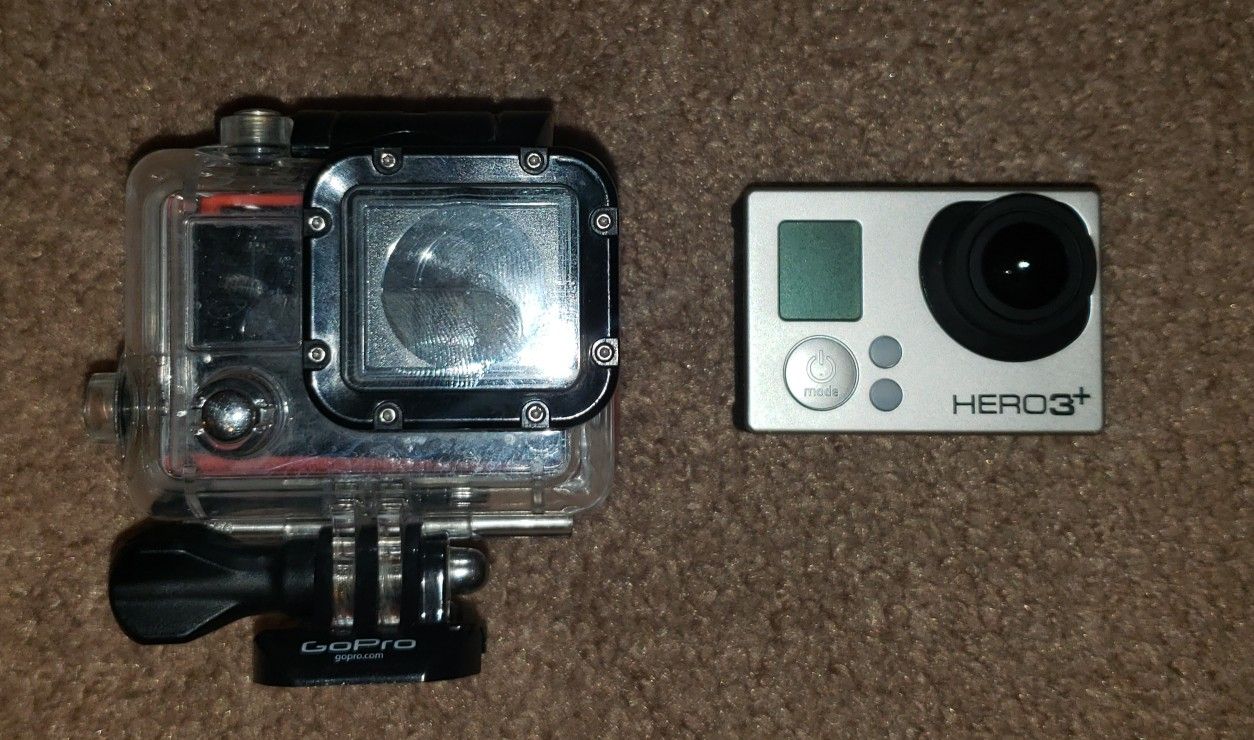 GoPro Hero 3+ Black with Waterproof Case and Floaty