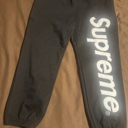 Supreme Sweats 