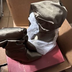 Boots Size 5-5