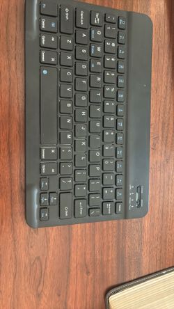 Wireless Bluetoother Keyboard for Ipad