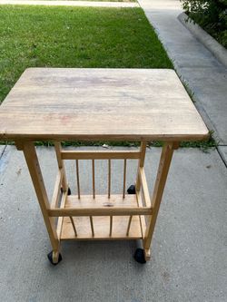 breakfast table with wheels