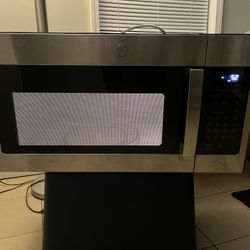 STAINLESS STEEL GE  OVER THE RANGE MICROWAVE