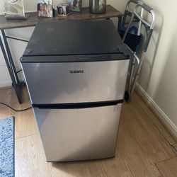 Galanz Mini Fridge