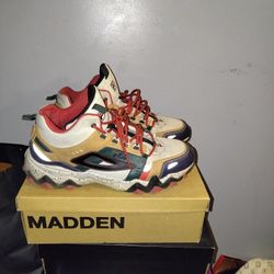 Fila size 13 