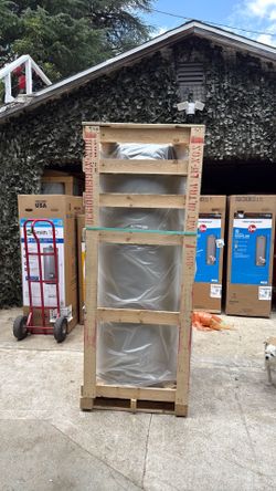 100 gallon Bradford white commercial water heate