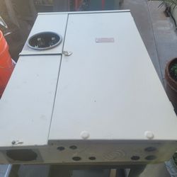 200 Amp Good Used Panel Loaded With Breakers 
