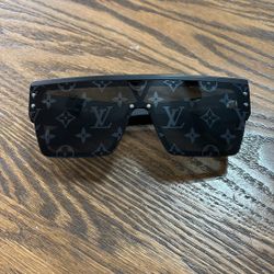Louis Vuitton Waimea L Sunglasses
