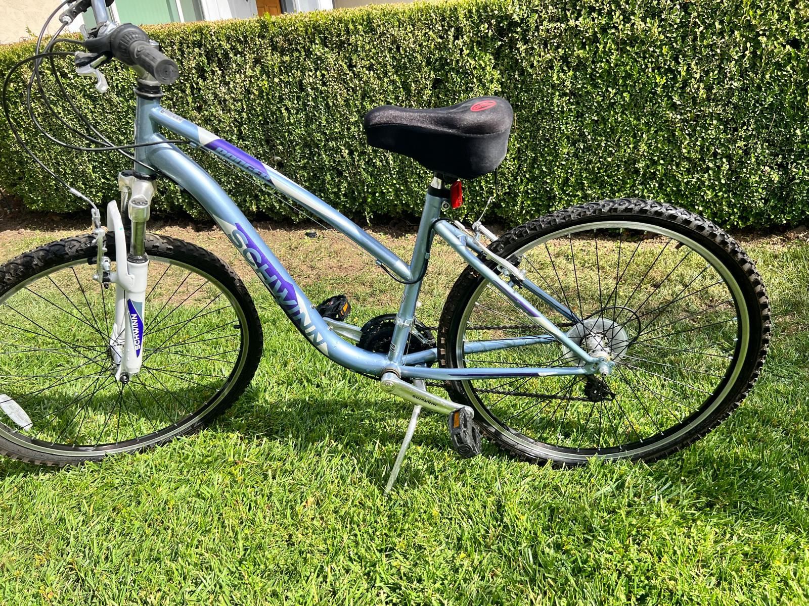 Fantastic Schwinn Badger Women’s Girls Mountain Sports Ride Light Purple Blue Bike Bicycle 24” For Sale 