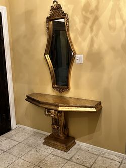 Hollywood Regency Furniture