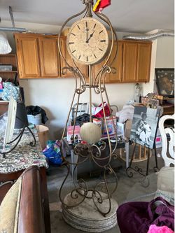 Grandfather clock