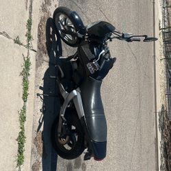 2005 Buel Blast