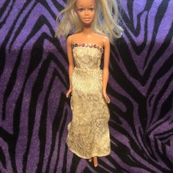 Vintage 1966 BARBIE Doll 