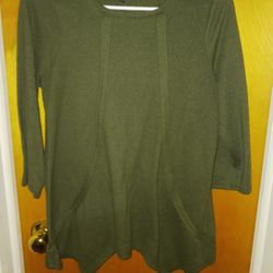 Nice Ladies Size Small Top