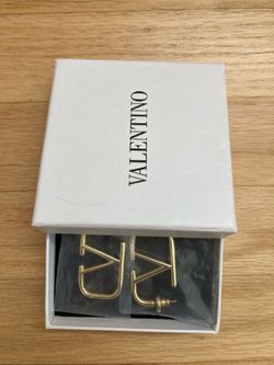 NEW VALENTINO EARRINGS - 14K GOLD