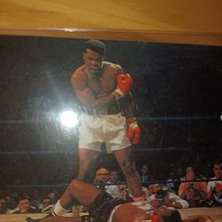 1985 Muhammad Ali calendar card. 