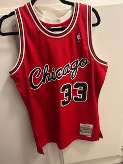 Scottie Pippen Chicago Bulls #33 Mitchell & Ness Jersey – Size L
