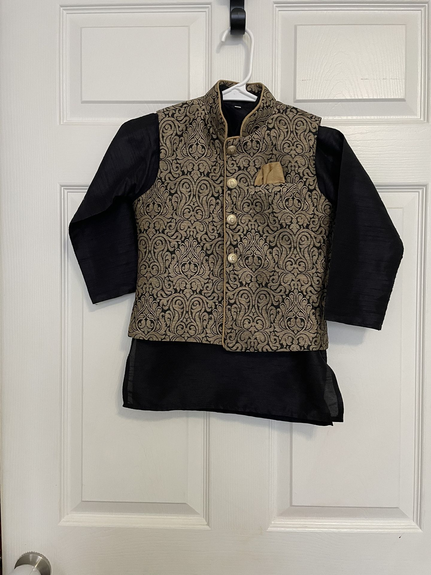 Kurta Pajama And Vest Set