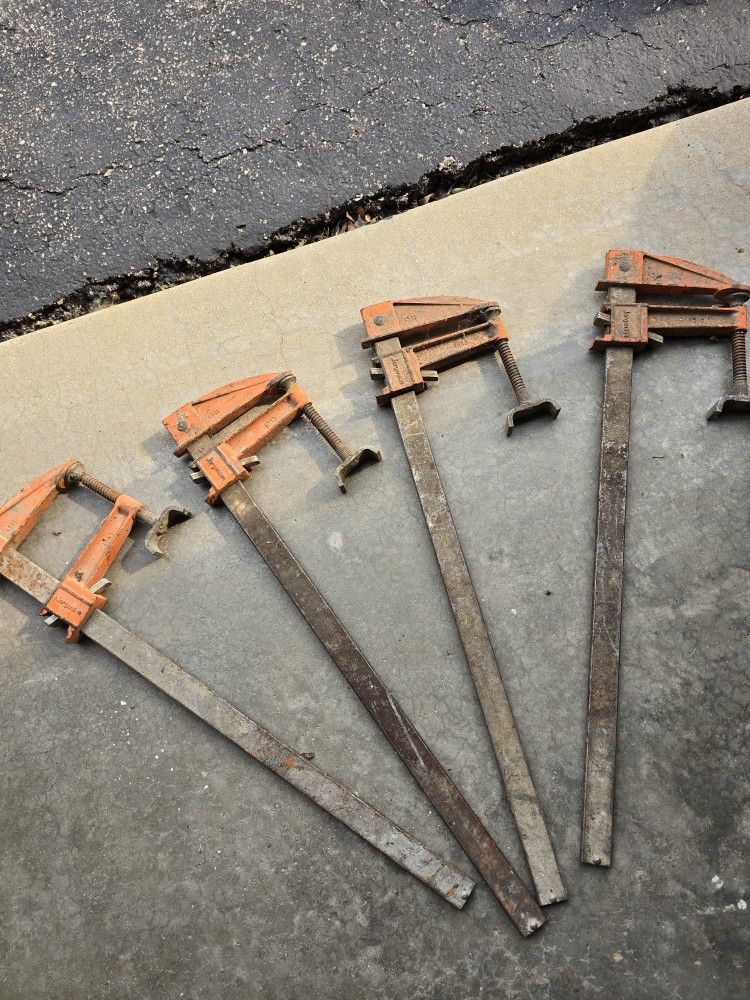 Heavy Duty Clamps 24"