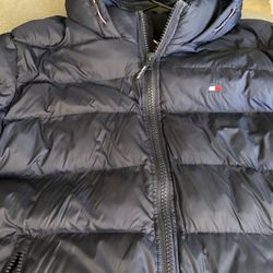 Tommy Hilfiger Men’s Puffer Jacket 