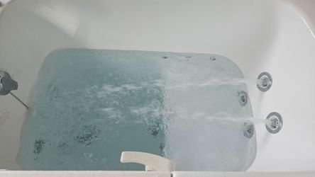 Blla's Bubbles Tub