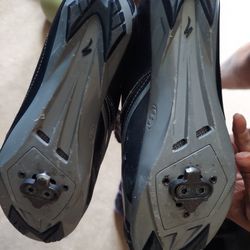 Bicycle Shoes Size 9