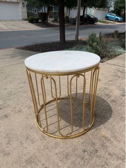 Side/end table