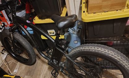 Fat Tire Electric Cruiser Bike, trade for a Electric Dirtbike or bestoffer.