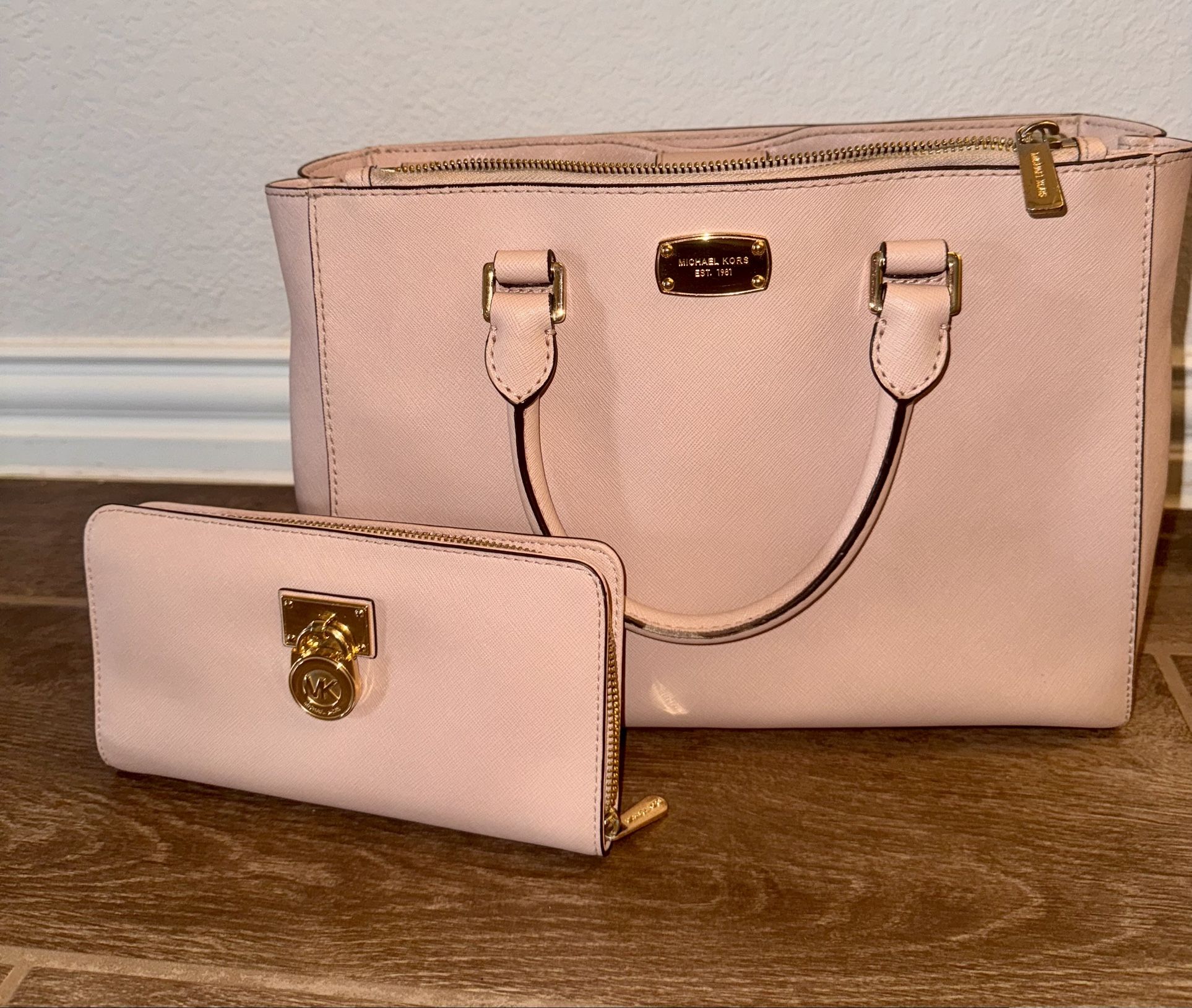 Michael Kors Pink Handbag And Wallet Set