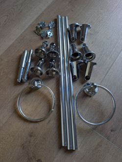 Chrome Bathroom Accessories Set