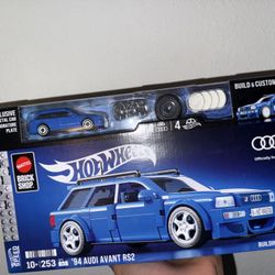 Mattel Brick Shop Audi Avant Rs2 
