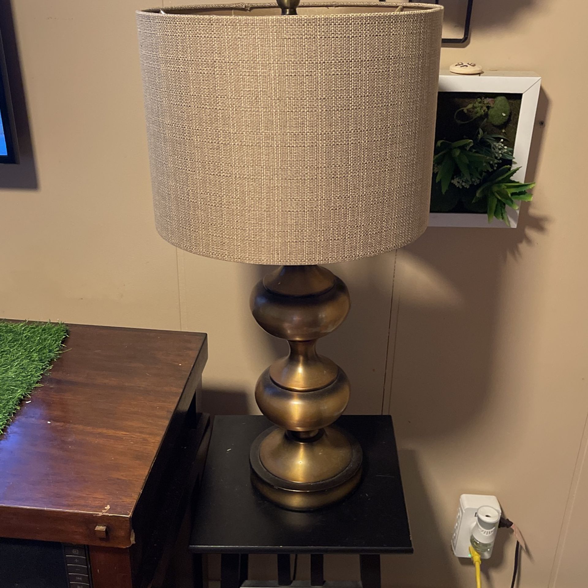 Bobs Furniture Lamp Pair