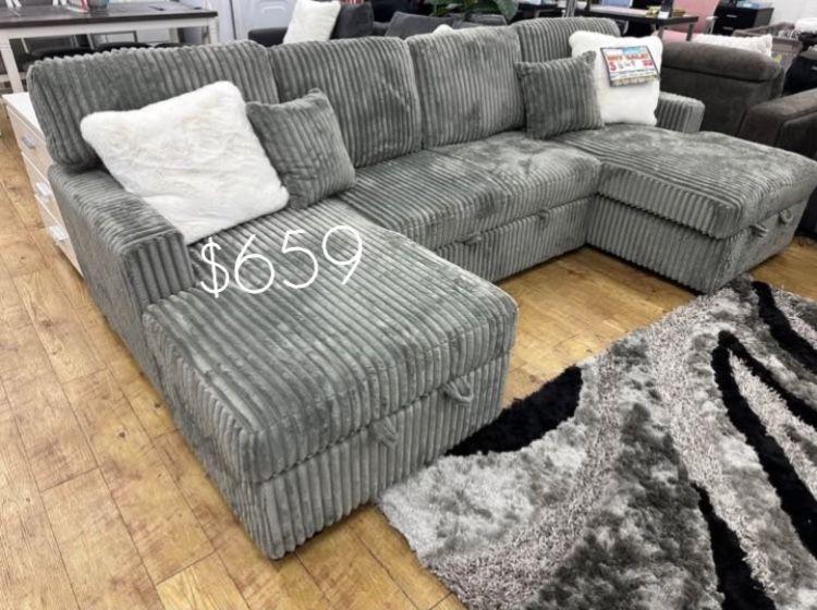 3-pc Sectional Sofa With Double Chaise & Pull-out Bed